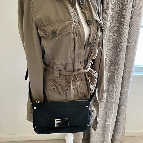 Fendi Zucca logo - Picture 3 of 16